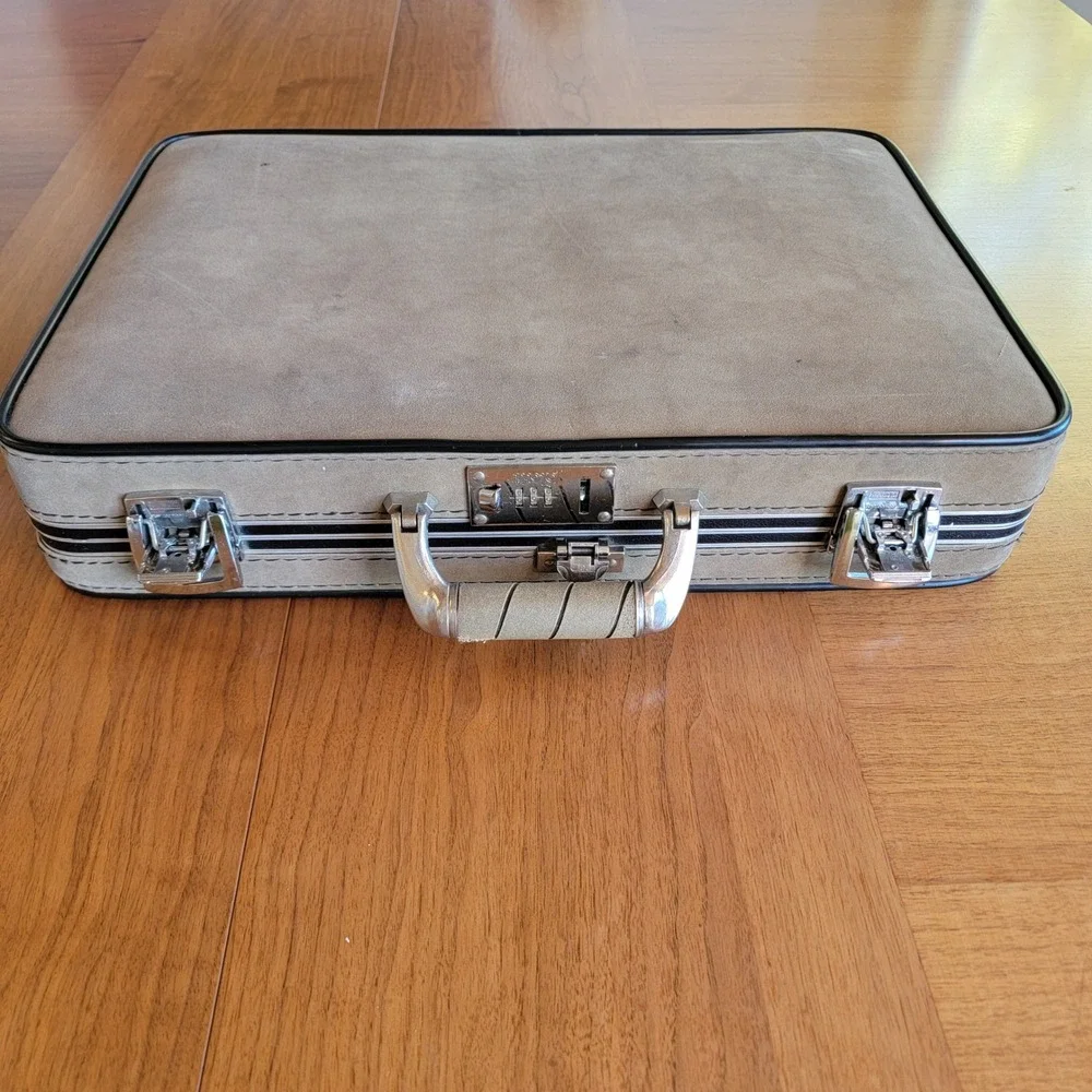 Platt vintage briefcase